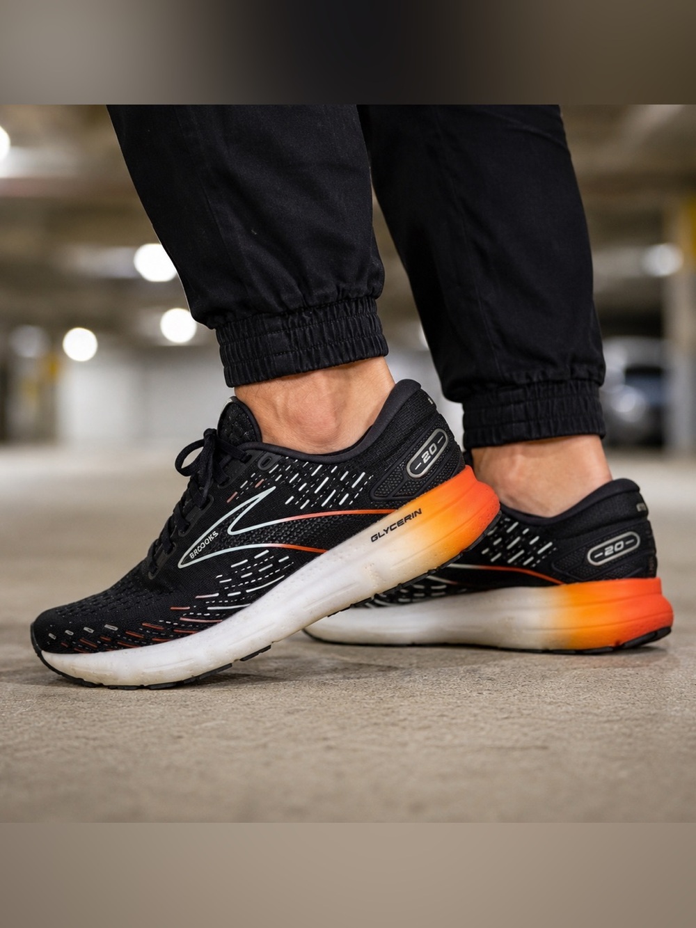 Brooks Glycerin 20 Men’s 9.5 Black Orange Running Shoes Cushion Road Sneakers